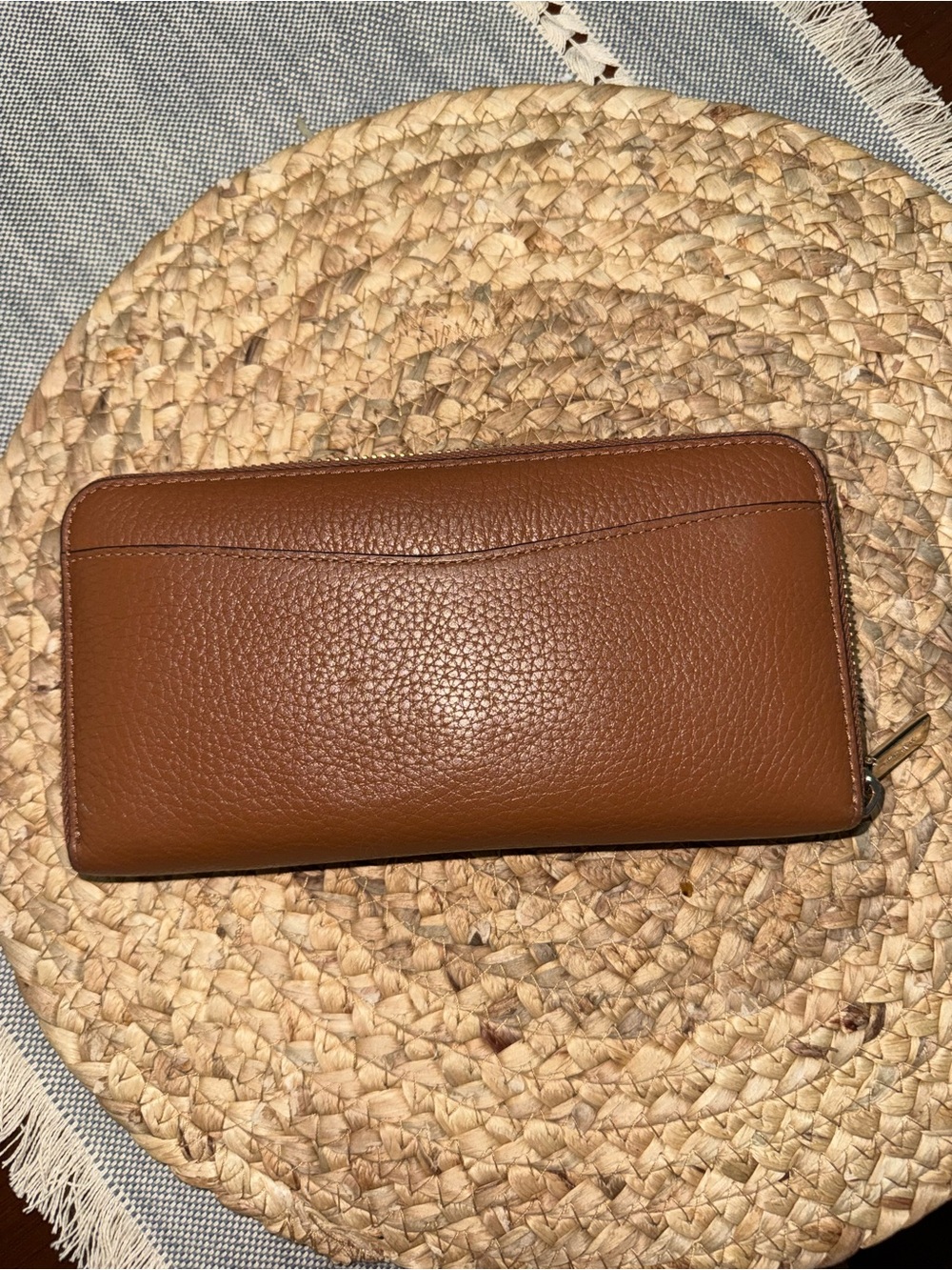 Kate Spade Tan Leather Tote with Wallet - Picture 12 of 14